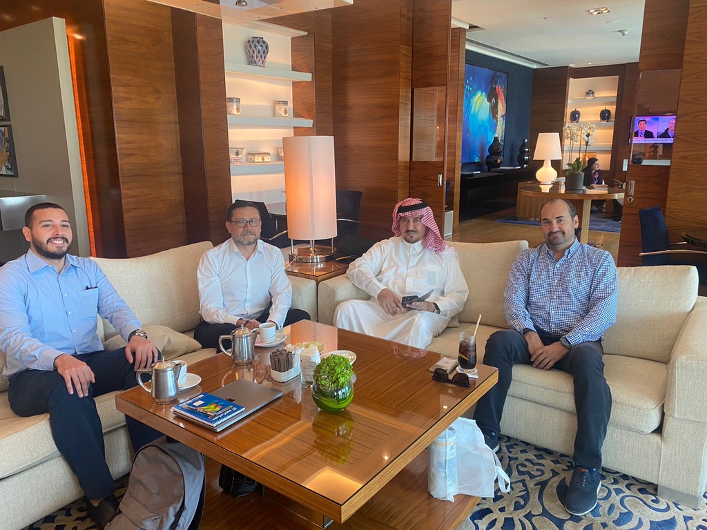 Business meeting in GCC lounge